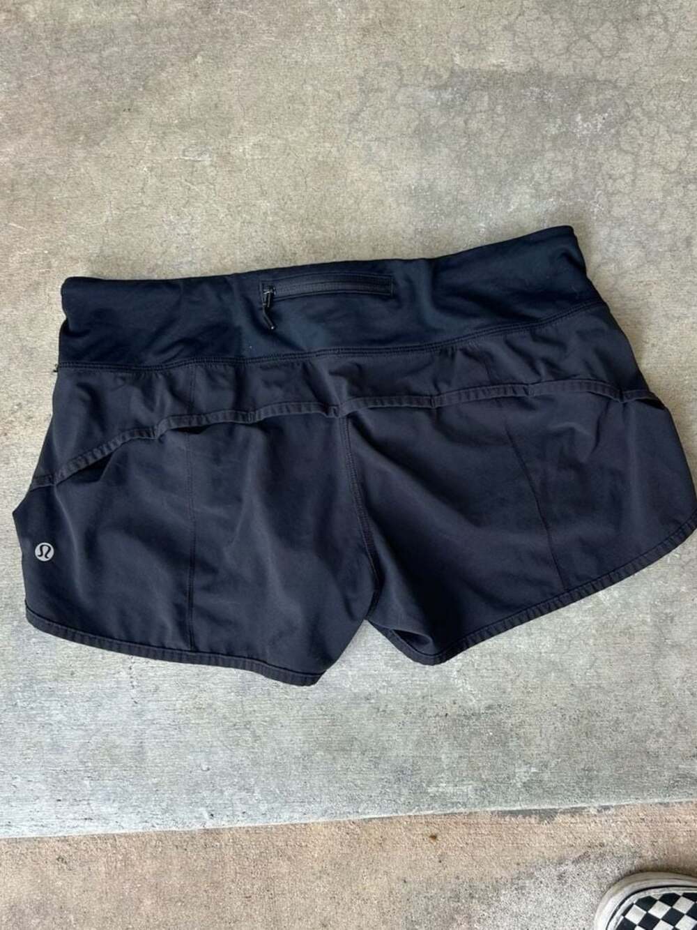Lululemon Speed Short Black Size 8